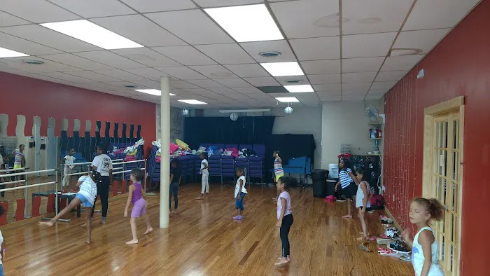 Karma's Dance Factory Picture 3