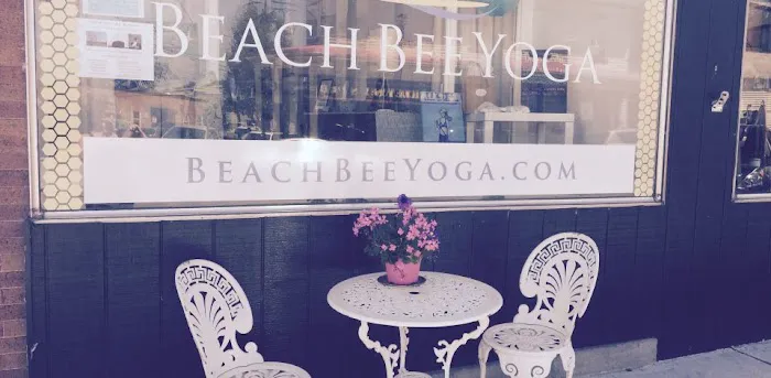 BeachBee Yoga, Dance, and SUP Picture 8