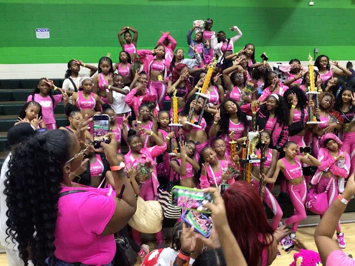 Triple Threat Elite Dance Team Picture 2