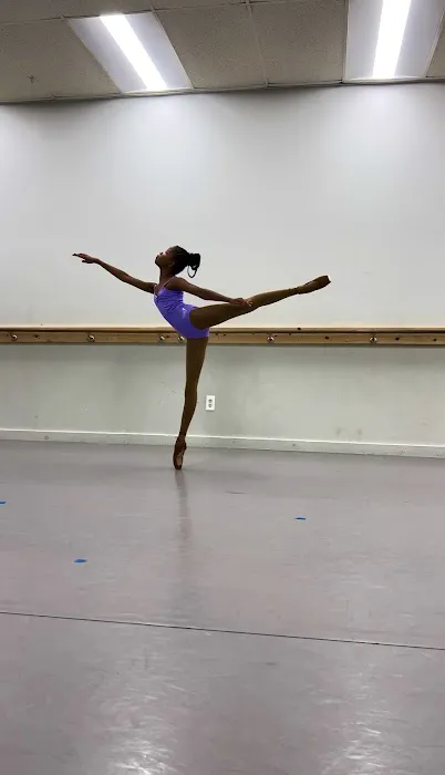 Ballet Nouveau School Picture 1