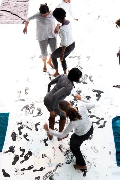 Full Circle Dance Company Picture 7