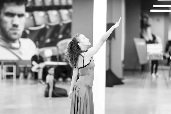 Full Circle Dance Company Picture 9