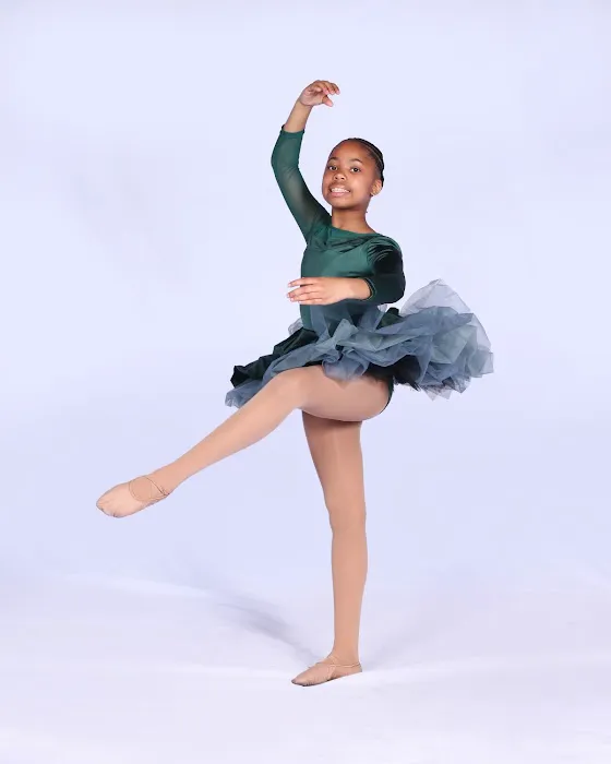 Neema Dance Collective Picture 4