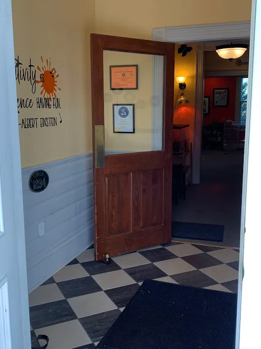 Neighborhood Creative Arts Center Picture 5