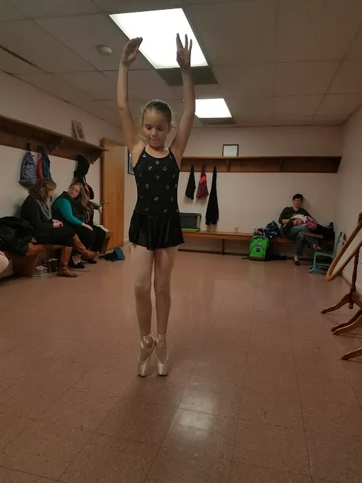 Ballet & All That Jazz Picture 3