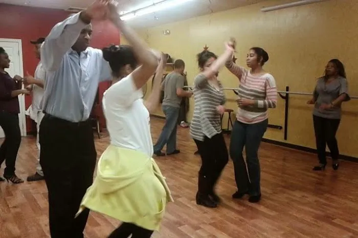 Dance & Artistic Expressions Picture 6