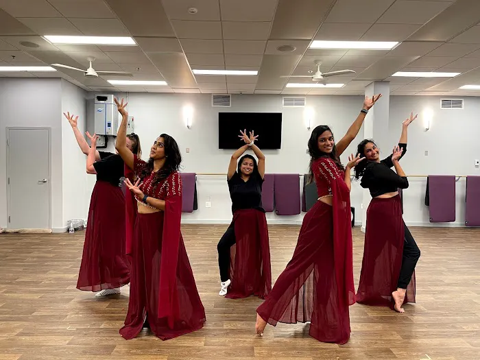 Umiverse Dance Studio Picture 6