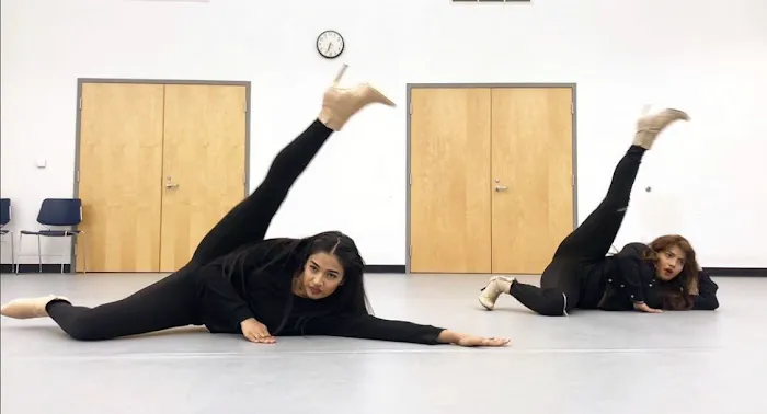 Umiverse Dance Studio Picture 9