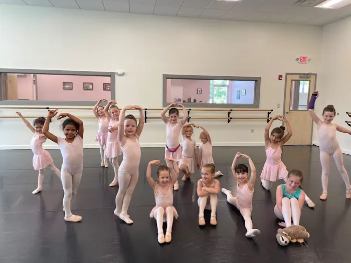 Heritage Ballet Picture 3