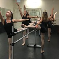 To The Pointe of Performing Arts ico