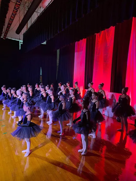 Backstage Dance Academy Picture 8