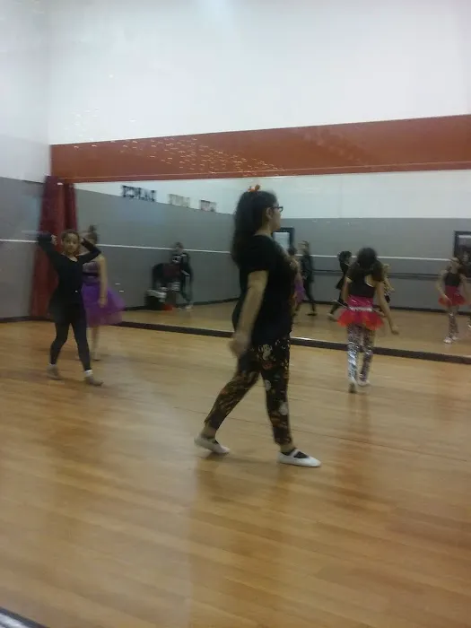 Dance Xtreme Picture 1