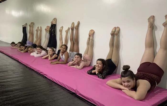 Evolution Dance Company Picture 3