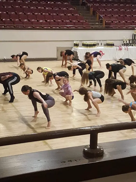 Dance Attitudes Picture 3