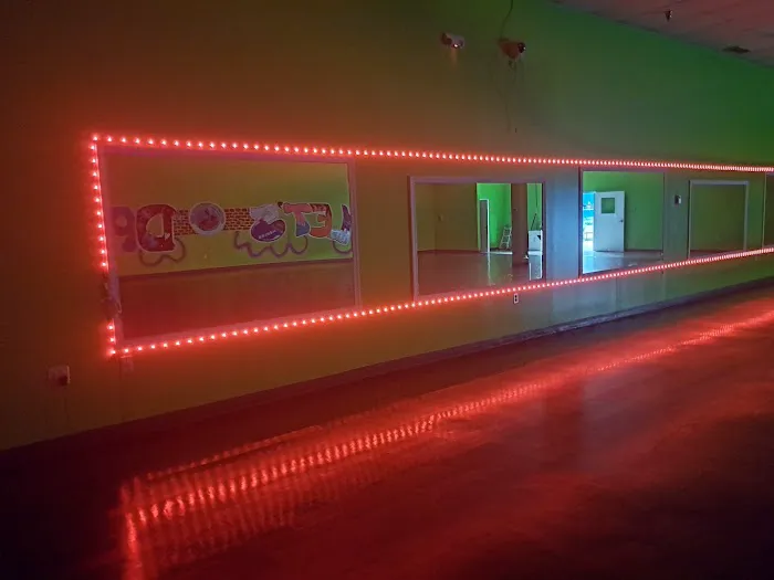 Main Attraction Performing Arts Center Picture 5