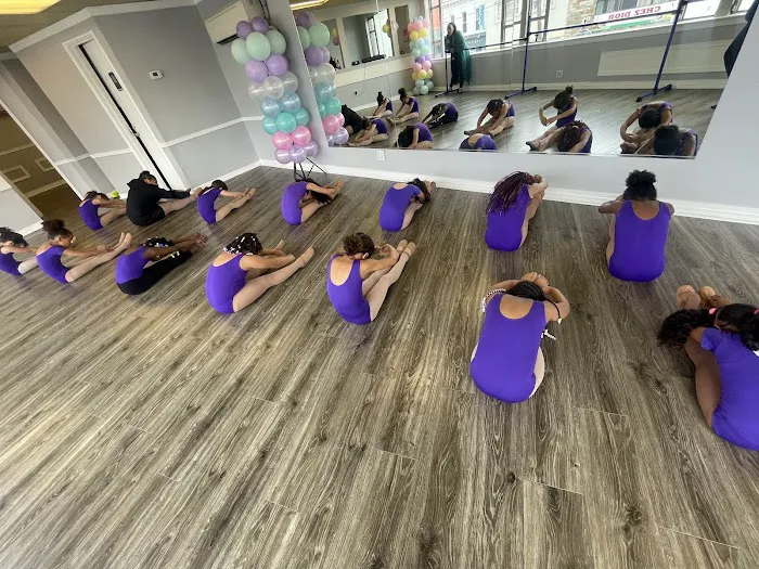 Adagio Dance Studio & Dancewear Picture 3