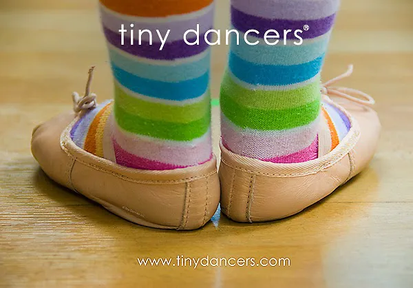 Tiny Dancers Picture 1