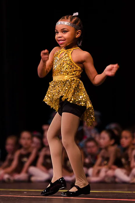 Tiny Dancers Picture 10