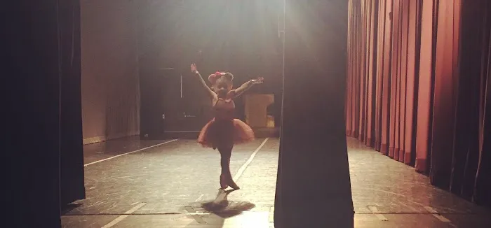 BCV Dance Center (Formerly Ballet With Cindee Velle) Picture 1