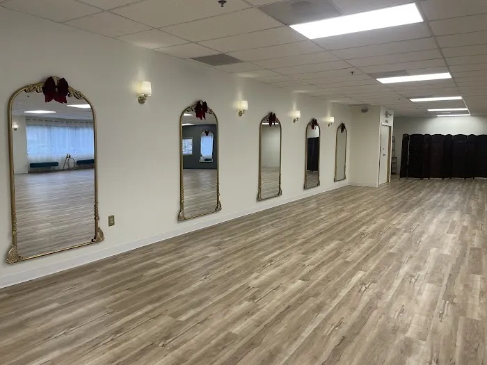Fred Astaire Dance Studios Picture 9