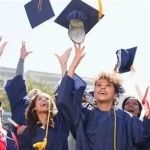 Do They Have Dance on High School Graduation Day