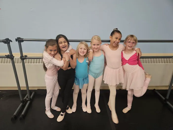 Serenade Performing Arts Picture 3