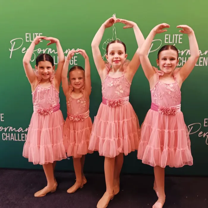 The Dance Garden Picture 6