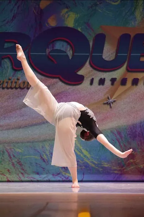 Lefton Dance Complex - Dance Studio Picture 4