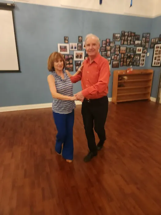 Paper Moon Dance Center Picture 5