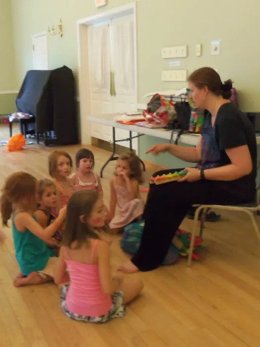 Jennifer McGowan's Creative Dance Center Picture 5
