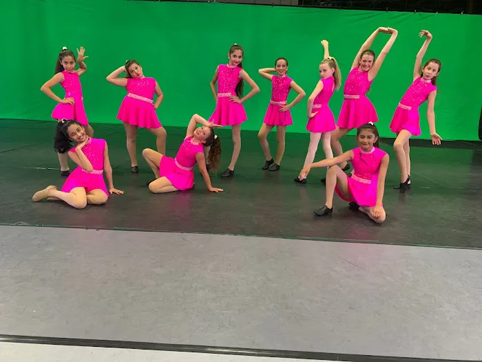 TA-DAH! Studio of Dance Picture 5