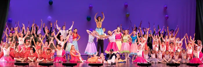 L'Ecole de Ballet Picture 2