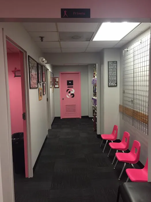 Chickee's Dance World Picture 1