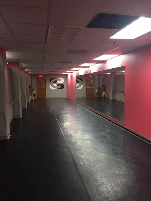 Chickee's Dance World Picture 8