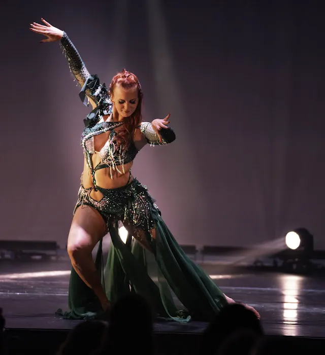 Inara Belly Dance Picture 3