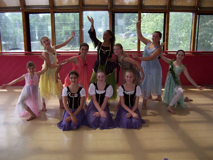 Dance It Up!, Inc. Picture 3