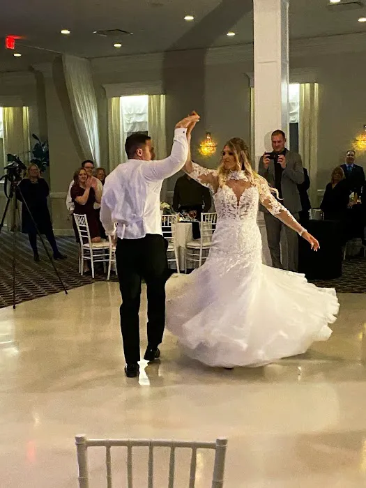 Paris Academy of Ballroom Dancing Picture 2