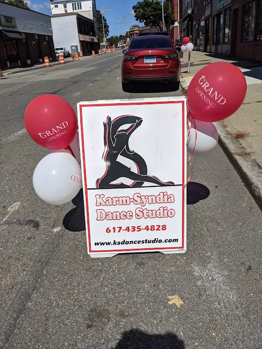 Karm-Syndia Dance Studio Picture 6