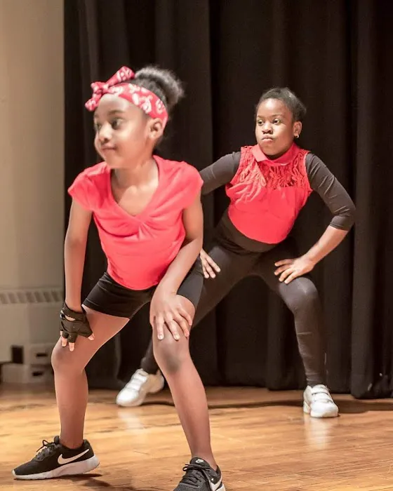 Karm-Syndia Dance Studio Picture 8