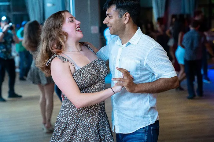 The Salsa With Silvia Dance Studio Picture 10