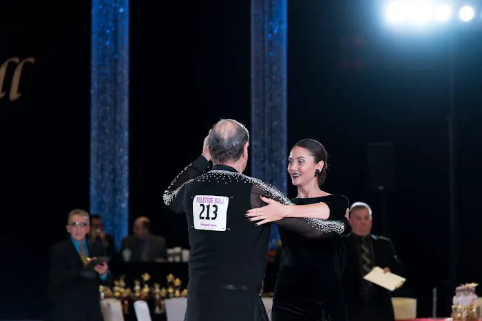 Alexandria Ballroom Picture 8