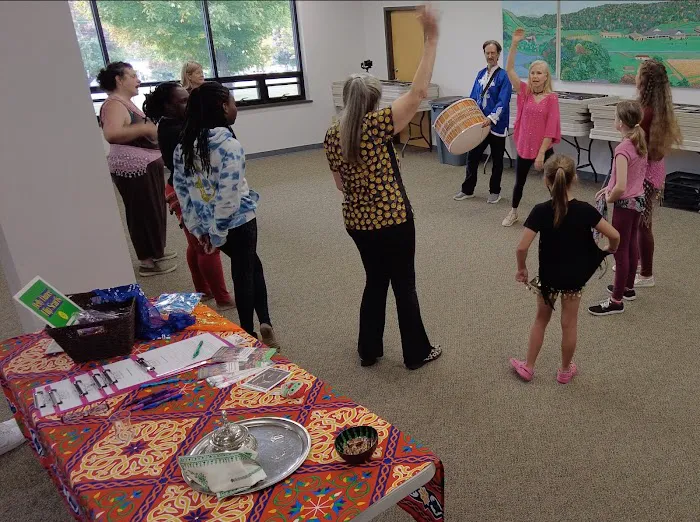 Jensuya Belly Dance Picture 3