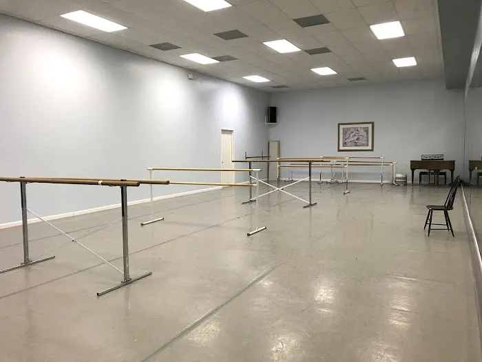 Essence Studios Picture 1
