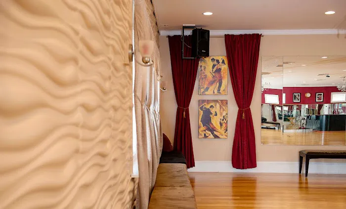 Social Graces Ballroom Dance Studios Picture 5