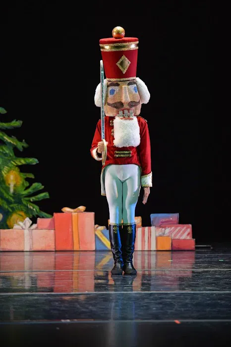 City Center Ballet Picture 7