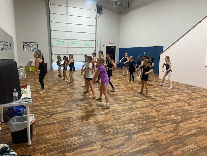 Creative Dance Workshop of Bow Picture 6