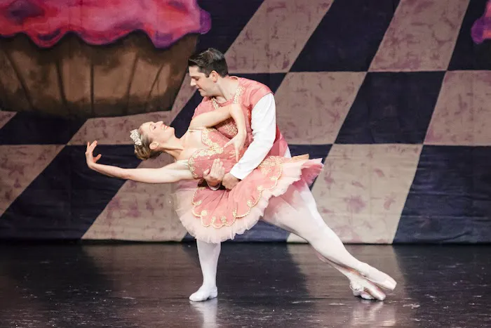 Ballet Misha Picture 7