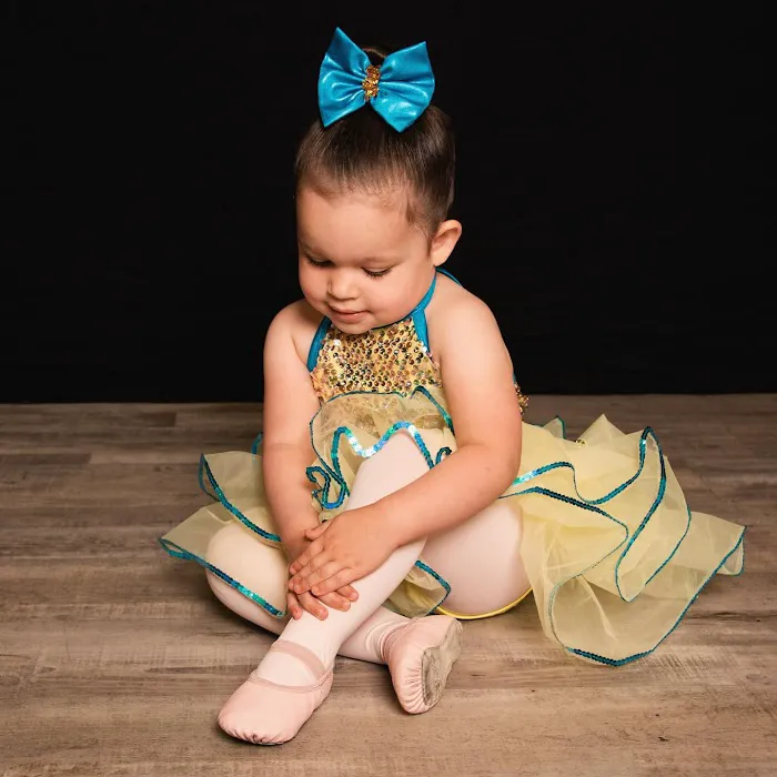 5-6-7-8 Dance Studio Picture 2