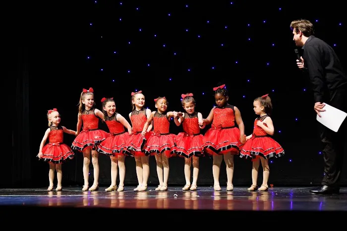 Studio G Dance Company Picture 2
