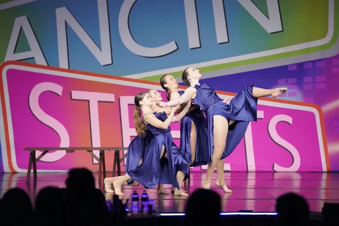 Studio G Dance Company Picture 7